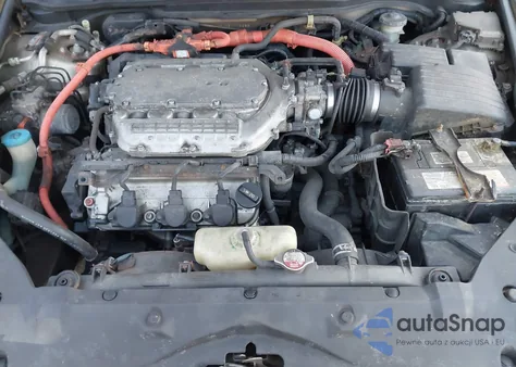 2005 Honda Accord Hybrid Ima from USA, damaged, VIN JHMCN36425C003366